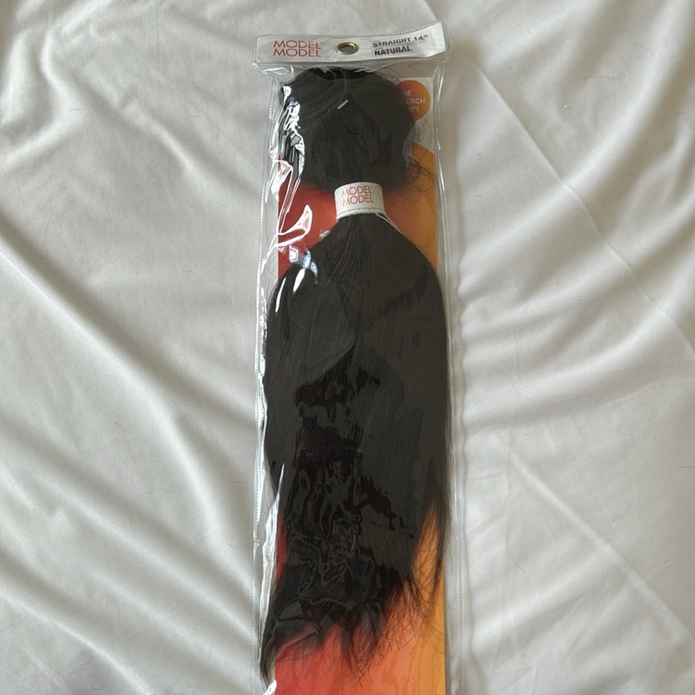 MODEL MODEL 14" HUMAN HAIR